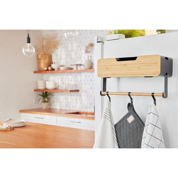 Black Decker Hanging / Magnetic Rack System - Shelf With Door W/Brackets (T)