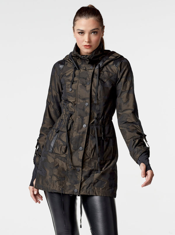 Blanc Noir Camo Anorak - True Camo Camo