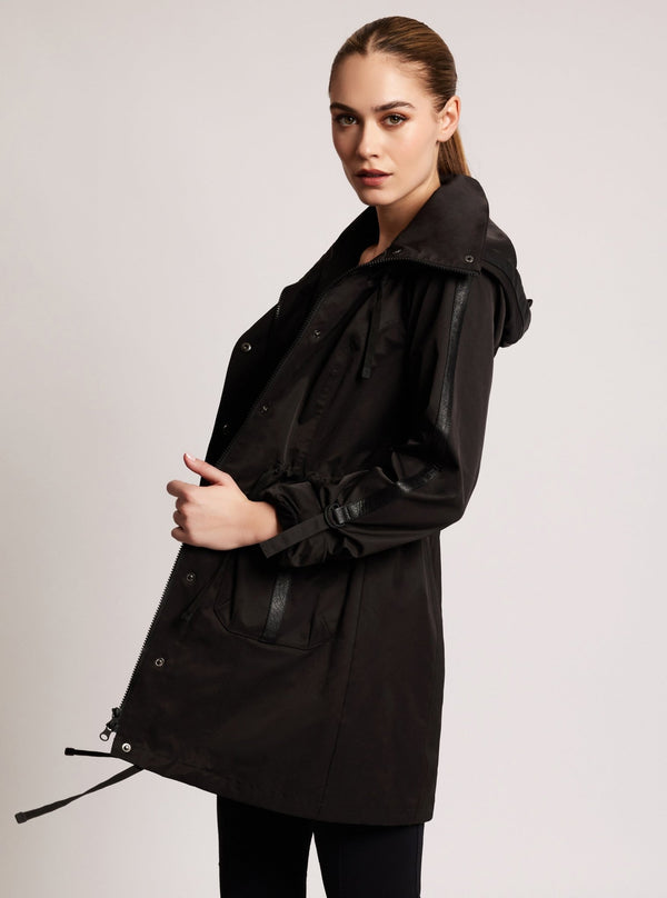 Blanc Noir Classic Solid Anorak Black