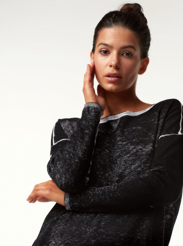 blanc noir Huntress Boyfriend Sweater - Black BLACK