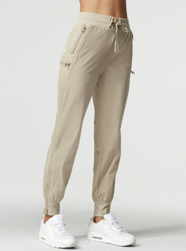 Blanc Noir Mastermind 2.0 Pant SAFARI