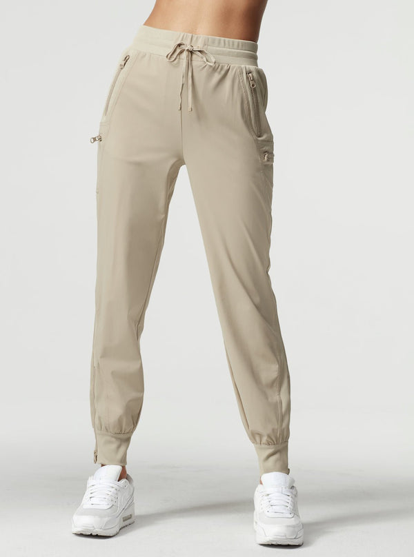 blanc noir Mastermind 2.0 Pant SAFARI