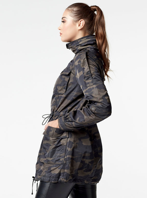 Blanc Noir MASTERMIND CAMO ANORAK CAMO