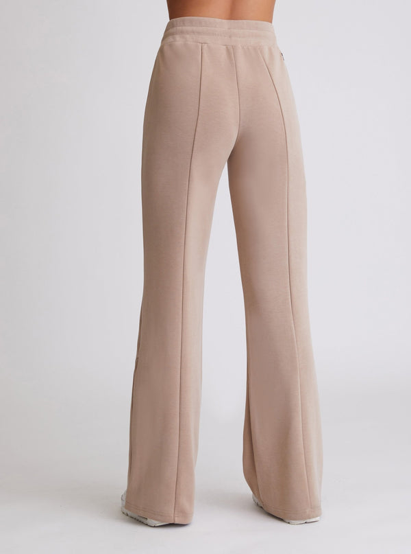 Blanc Noir Travel Twin: Yuki Track Pant Irongate