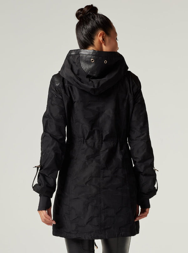 Blanc Noir Camo Anorak Gold Collection - Black / Lt Gold Trims Black-Gold