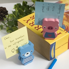 Blancho Bedding [Bear & Pig] - Card Holder / Wooden Clips / Wooden Clamps / Animal Clips