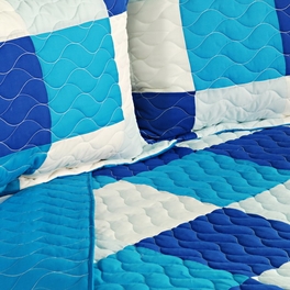 Blancho Bedding [Blue Crystal] 3PC Vermicelli-Quilted Patchwork Quilt Set (Full/Queen Size)
