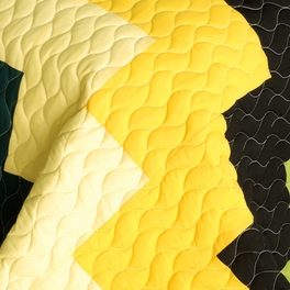 Blancho Bedding [Bridge Of Sighs] 3PC Vermicelli-Quilted Patchwork Quilt Set (Full/Queen Size)