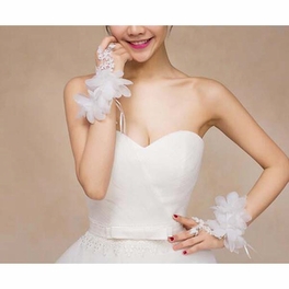 Blancho Bedding Elegant Wedding Gloves Bride Gloves Lace Embroidered Fingerless Party Dress Gloves(White)