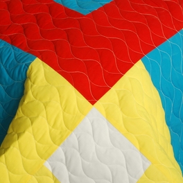 Blancho Bedding [Flying Chess] 3PC Vermicelli-Quilted Patchwork Quilt Set (Full/Queen Size)