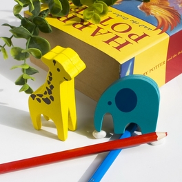 blancho bedding [Giraffe & Elephant] - Card Holder / Wooden Clips / Wooden Clamps / Animal Clips