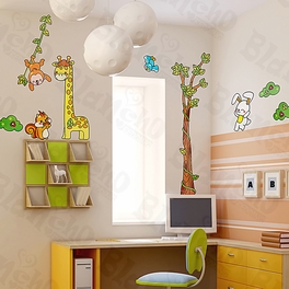 blancho bedding Giraffe Friends - Large Wall Decals Stickers Appliques Home Decor