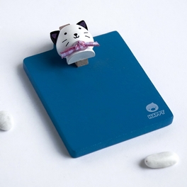 Blancho Bedding [Happy White Cat] - Refrigerator Magnet Clip / Magnetic Clipboard