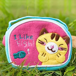 Blancho Bedding [Kitty & Fish] Embroidered Applique Fabric Art Wrist Wallet / Coin Purse (4.1*3)