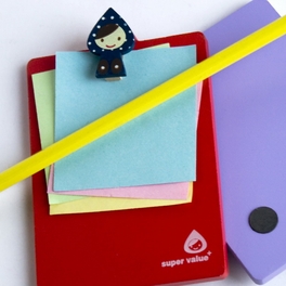 Blancho Bedding [Lovely Doll-6] - Refrigerator Magnet Clip / Magnetic Clipboard