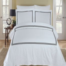 blancho bedding Maya White & Black Embroidered Duvet cover set(King/Cal-King)