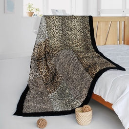 blancho bedding Onitiva - [Fanstaty] Animal Style Patchwork Throw Blanket (61 by 86.6 inches)