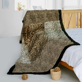 blancho bedding Onitiva - [Leopard Art] Animal Style Patchwork Throw Blanket (61 by 86.6 inches)