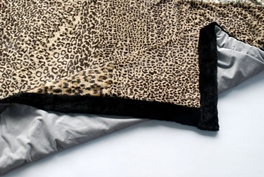 Blancho Bedding Onitiva - [Refined Taste] Animal Style Patchwork Throw Blanket (61 By 86.6 Inches)