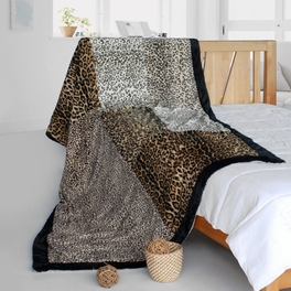 blancho bedding Onitiva - [Sex And The City] Animal Style Patchwork Throw Blanket (61 by 86.6 inches)