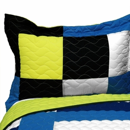 Blancho Bedding [Our Little World] 3PC Vermicelli - Quilted Patchwork Quilt Set (Full/Queen Size)