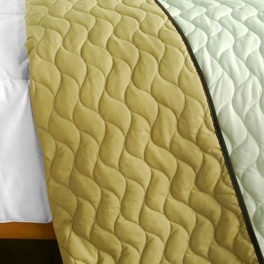 Blancho Bedding [Quiet Moon] 3PC Vermicelli-Quilted Patchwork Quilt Set (Full/Queen Size)