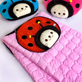 Blancho Bedding [Sirotan - Ladybug Red] Blanket Pillow Cushion / Travel Pillow Blanket (39.4 By 59.1 Inches)