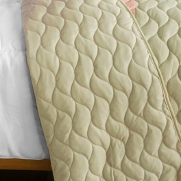 Blancho Bedding [The Only Truth] 3PC Vermicelli-Quilted Patchwork Quilt Set (Full/Queen Size)