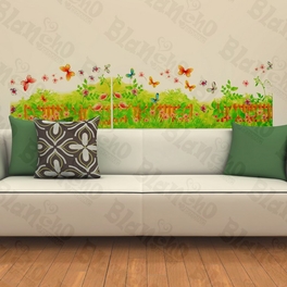 blancho bedding Vivid Butterfly and Fresh Grass - Wall Decals Stickers Appliques Home D¨¦cor