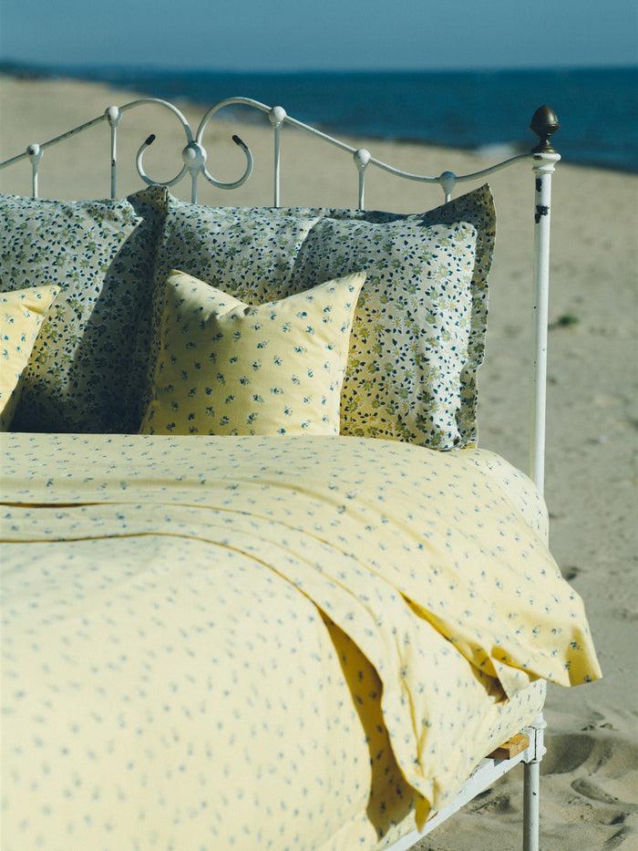 Bliss And Mischief Fitted Sheet In Ditsy Rose Straw