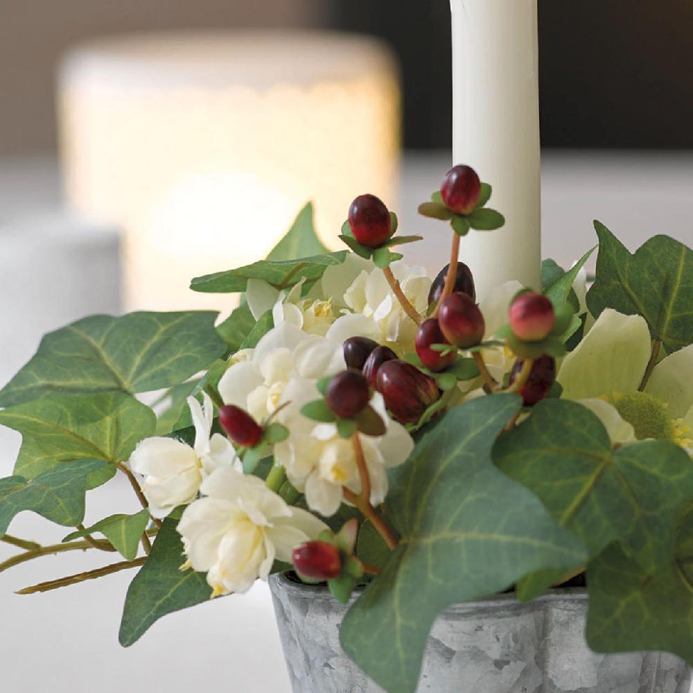 Bloom Christmas Carol Candleholder