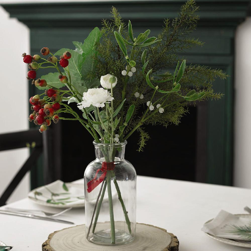 bloom Dusty miller stem