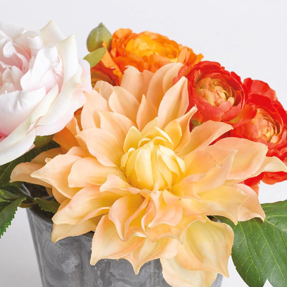 Bloom Flower Farm Candleholder And LED Candle