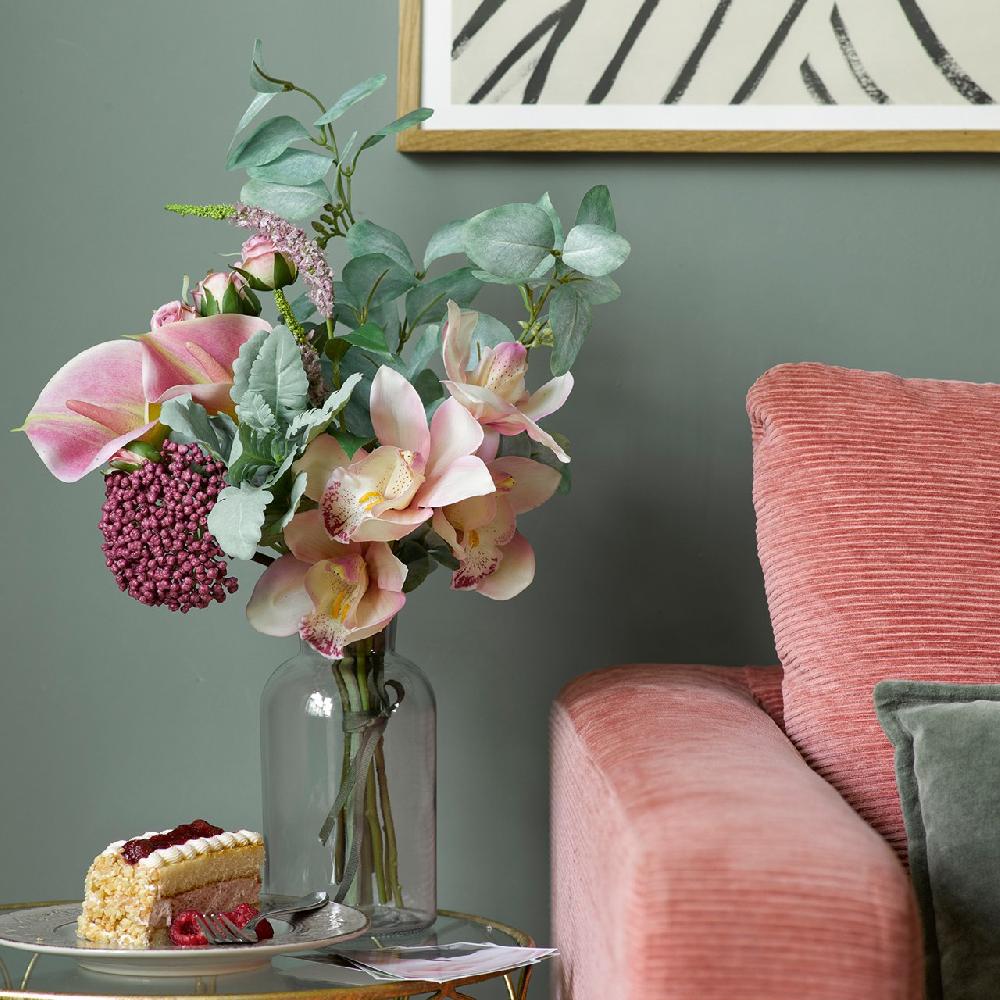 bloom Modernist Bouquet