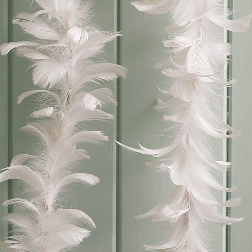 Bloom Pink Feather Garland