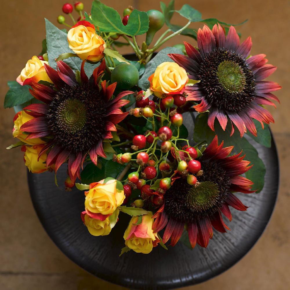 Bloom Sunflower And Rose Centrepiece