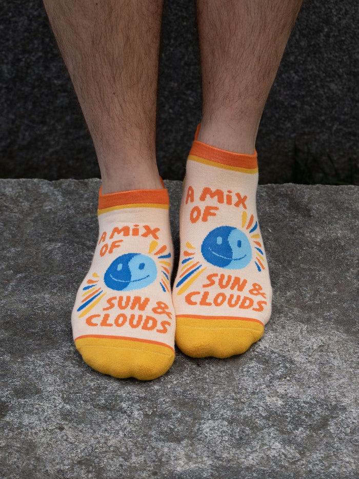 Blue Q A Mix Of Sun & Clouds Sneaker Socks