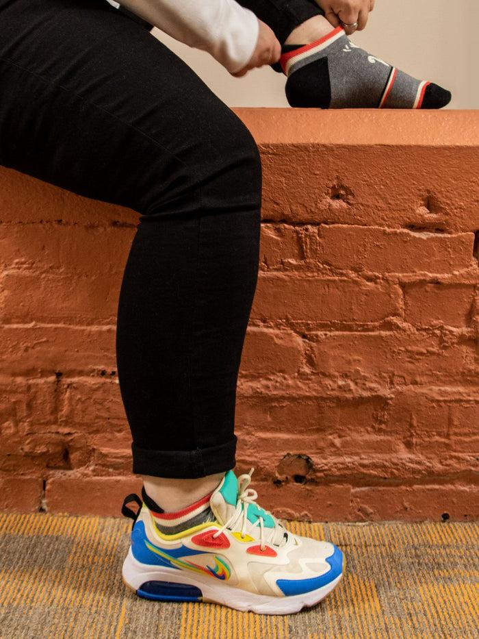 Blue Q Dog Walkin' Sneaker Socks