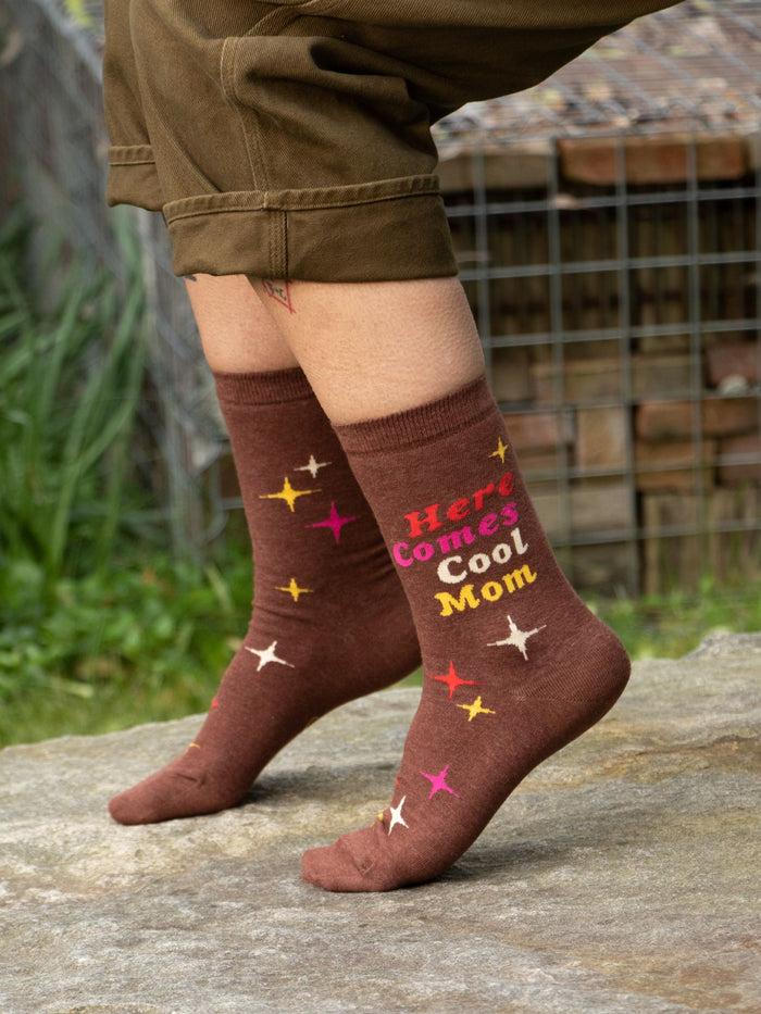 Blue Q Here Comes Cool Mom W-Crew Socks
