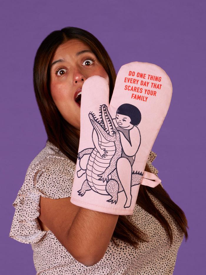 Blue Q Do One Thing Every Day That Scares Your Family Oven Mitt