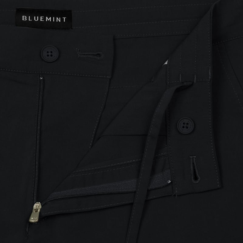 Bluemint ACE BERMUDA BLACK Lightweight Bermuda Shorts