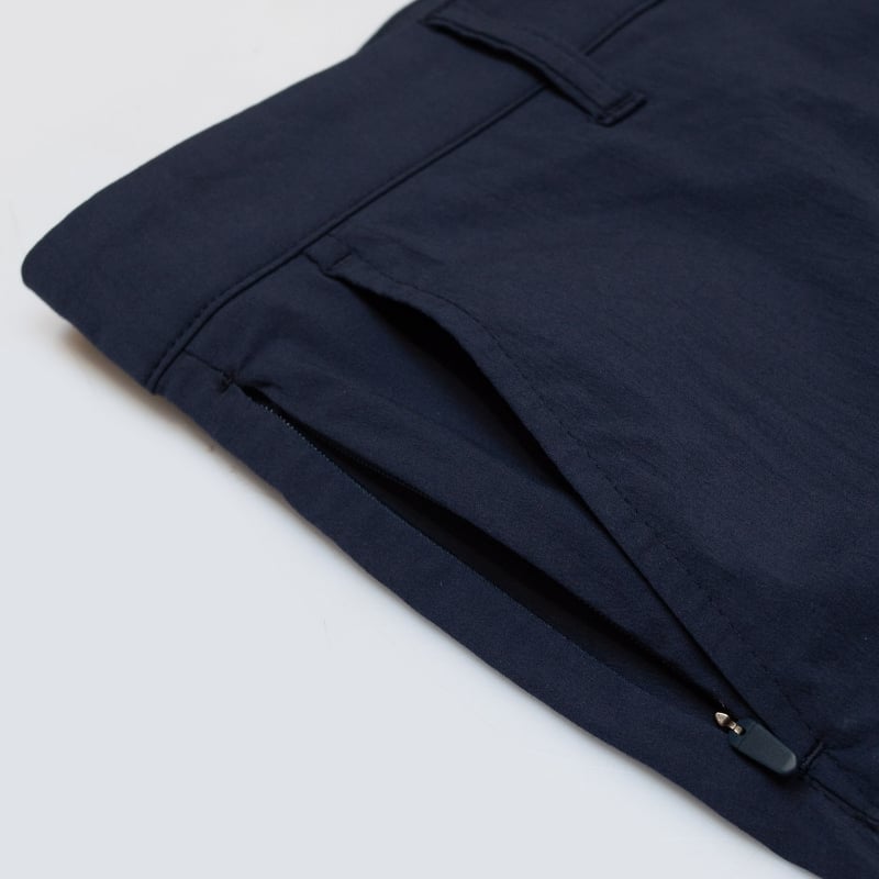 Bluemint ACE BERMUDA DARK NAVY Lightweight Bermuda Shorts