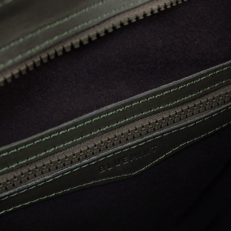 Bluemint ETHAN KHAKI Pouch With Zipper Detail