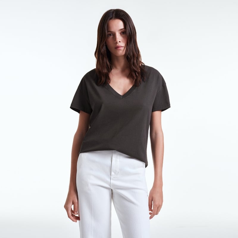 bluemint RHODA BLACK Ribbed V-Neck T-Shirt