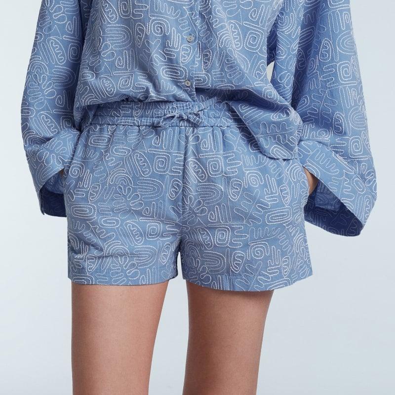 bluemint DIANE CHAMBRAY BLUE EMBROIDERY Embroidered Shorts