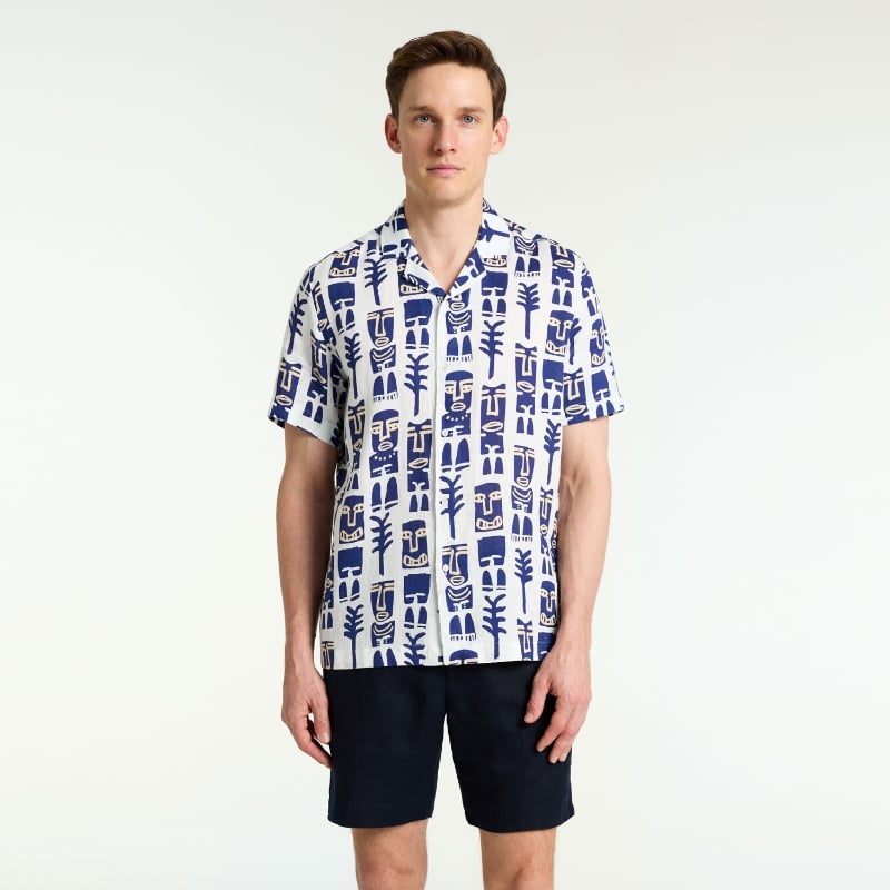 Bluemint MARS PRINTED WHITE MASK Short Sleeve Camp-Collar Linen Shirt