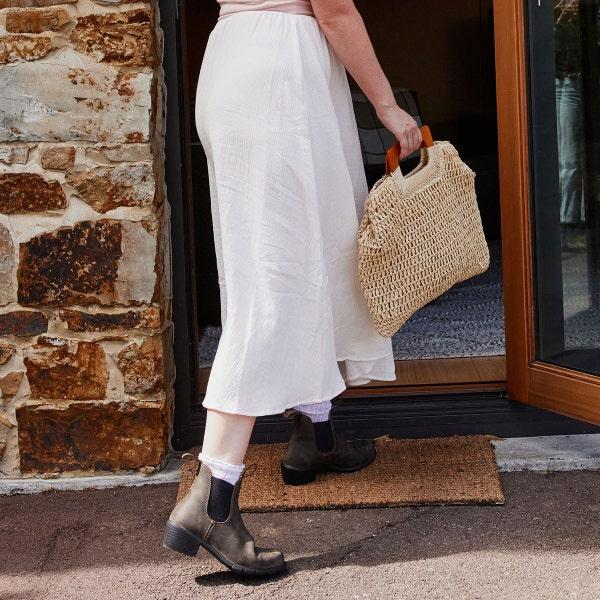 Blundstone Women's Series Heeled Boots - Rustic Brown