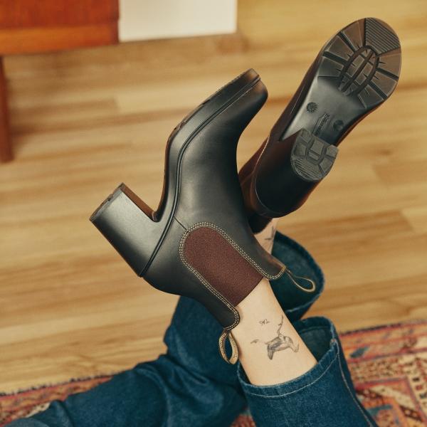 Blundstone Women's Series High Heeled Boots - Stout Brown