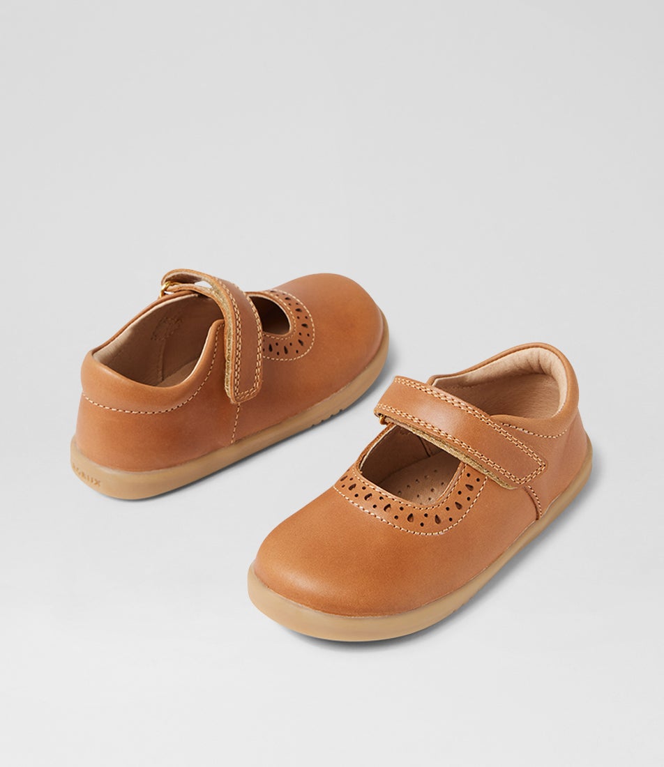 bobux Iw Lola Toddler Caramel Leather Flat Shoes