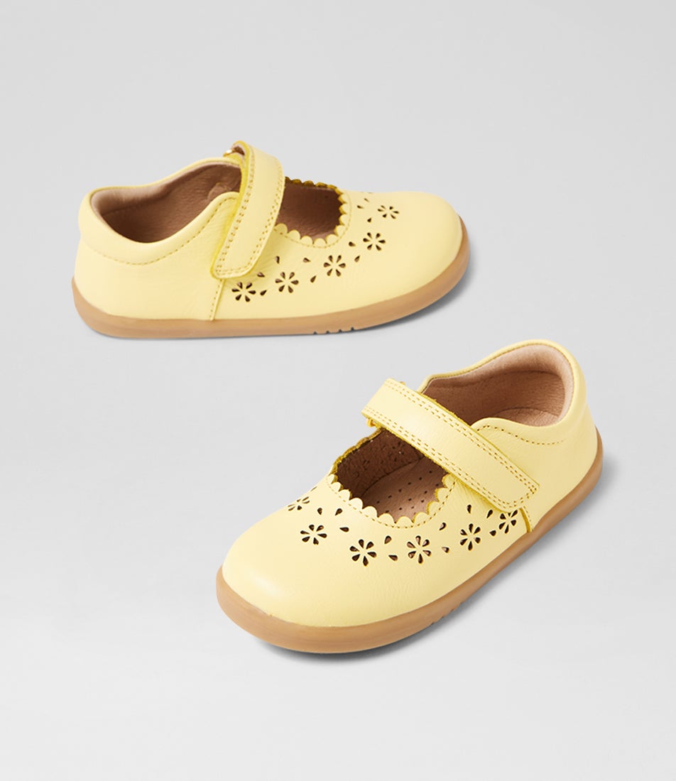 bobux Iw Tilly Pale Banana Leather Flat Shoes